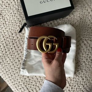 Gucci double G leather belt